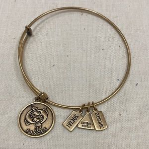 Wind & Fire bracelet